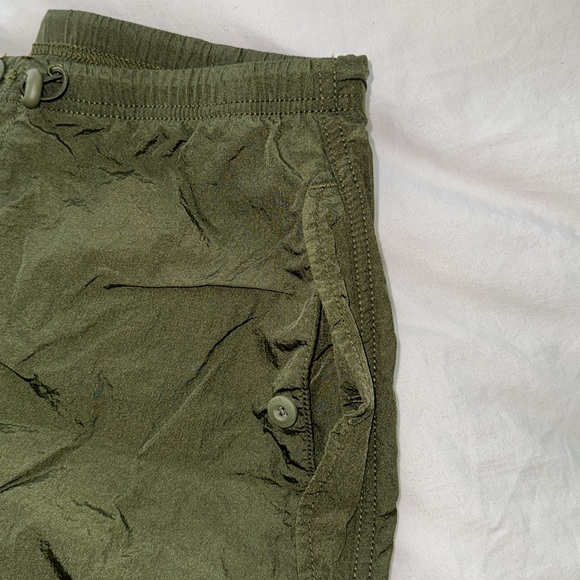 Aritzia Aviator Parachute Pant - Picture 5 of 6